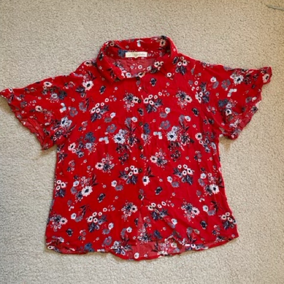 NWOT Rewind M Womens Button Front Top Ruffle Short Sleeve Red Floral - Picture 1 of 6